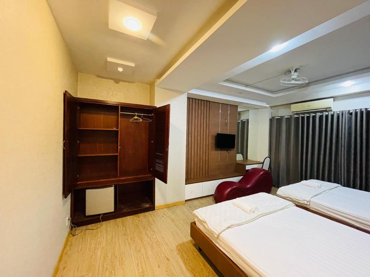 Hotel Quynh Anh โฮจิมินห์ซิตี้ ภายนอก รูปภาพ