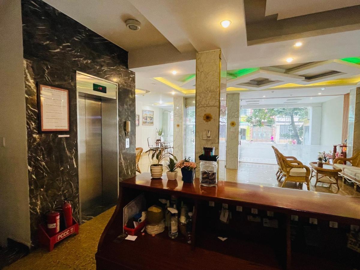 Hotel Quynh Anh โฮจิมินห์ซิตี้ ภายนอก รูปภาพ