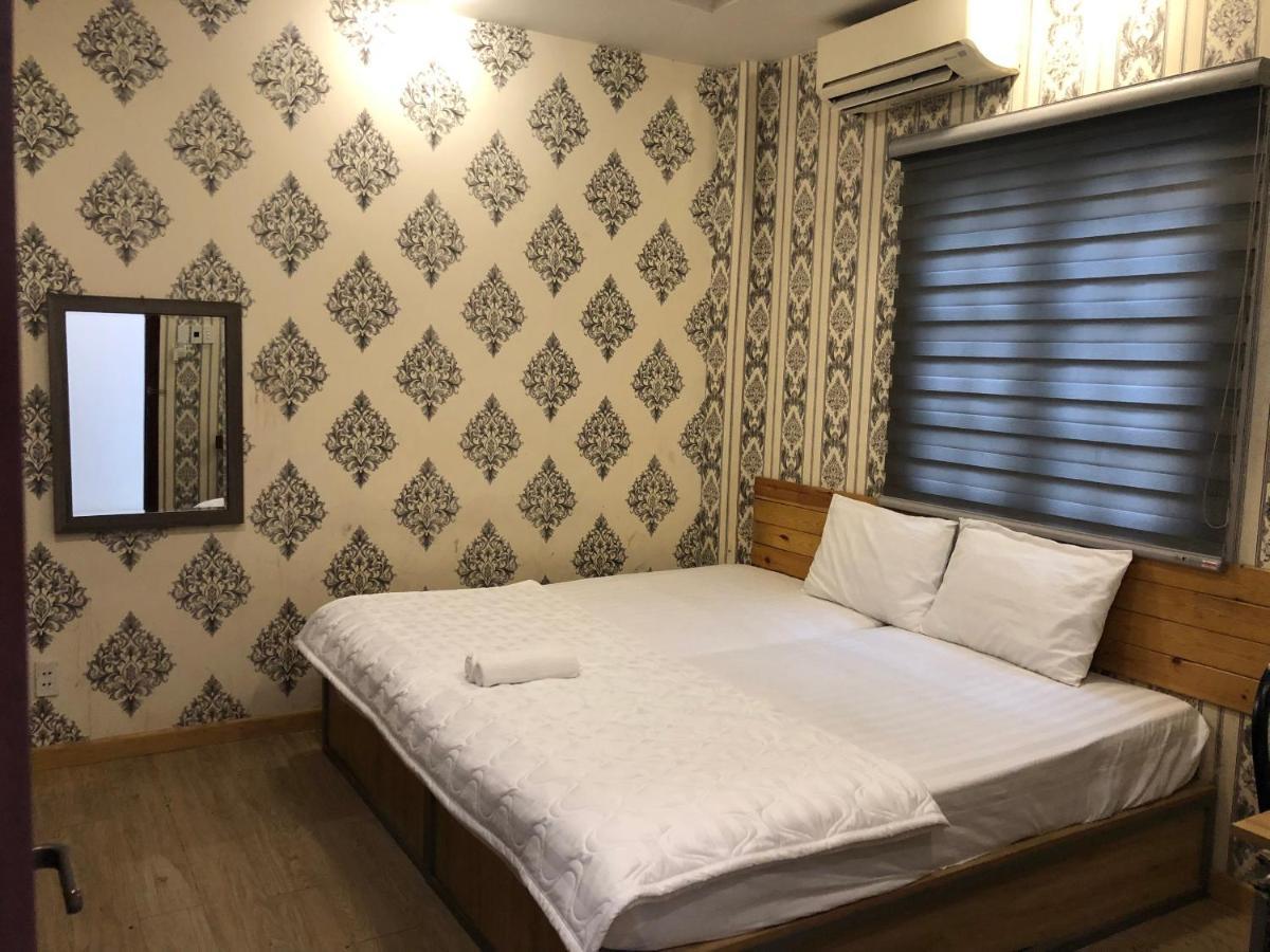 Hotel Quynh Anh โฮจิมินห์ซิตี้ ภายนอก รูปภาพ